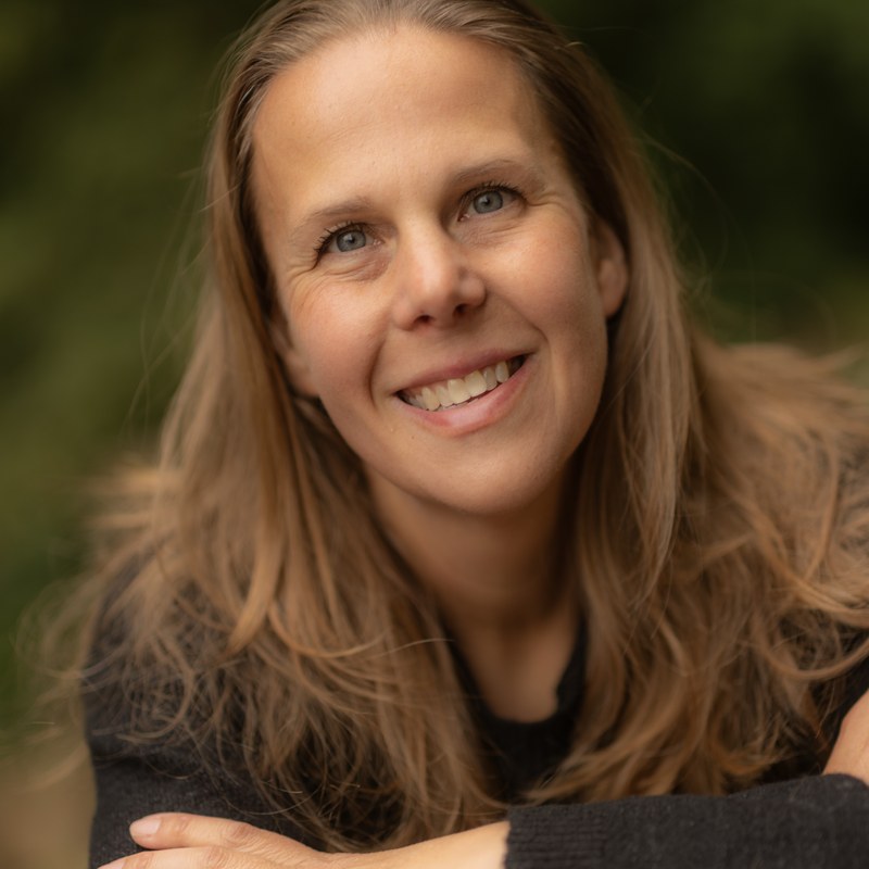 Alison Bukowski, Customer experience, marketing and advocacy leader
